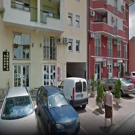 Sweet Home Center Apartment Novi Sad Dış mekan fotoğraf