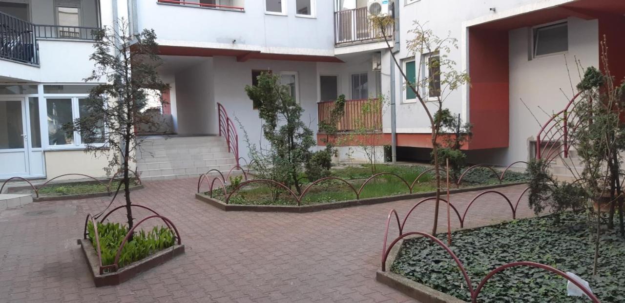 Sweet Home Center Apartment Novi Sad Dış mekan fotoğraf